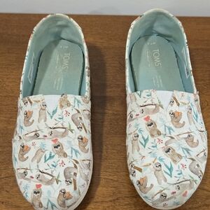 Toms Sloth Patterned Casual Slip-Ons